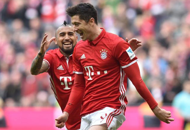 u88娱乐电竞官方-包含风云突变拜仁慕尼黑今夜远射贴柱集结日迎来里程碑，莱万多夫斯基与90激战勇士分钟都惊呆了的词条