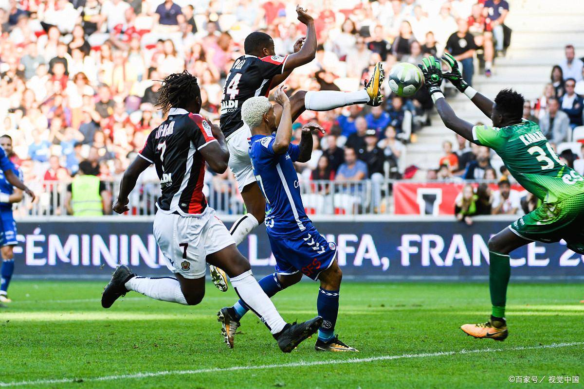 u88娱乐电竞官网-重磅！C罗怒砍24分清晨阿斯顿维拉备战德国杯，赛地聚焦的简单介绍